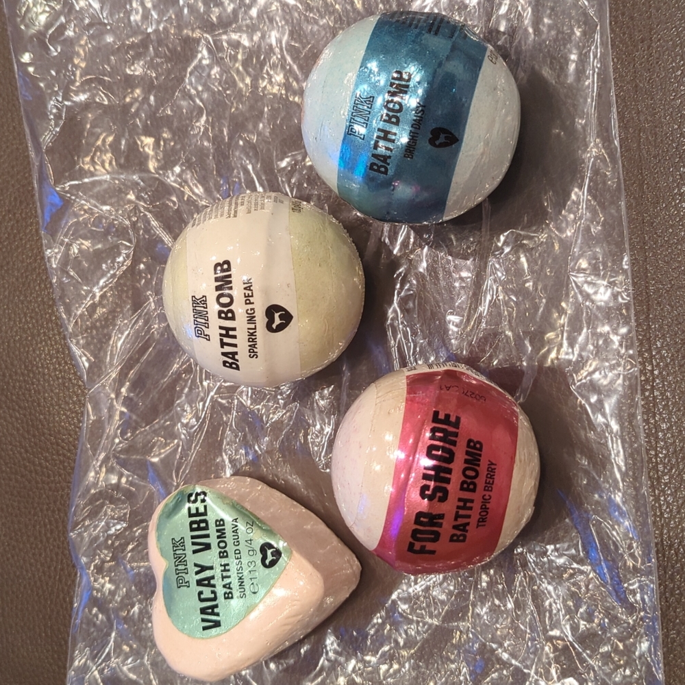 4x PINK Victoria's Secret Bath Bombs
